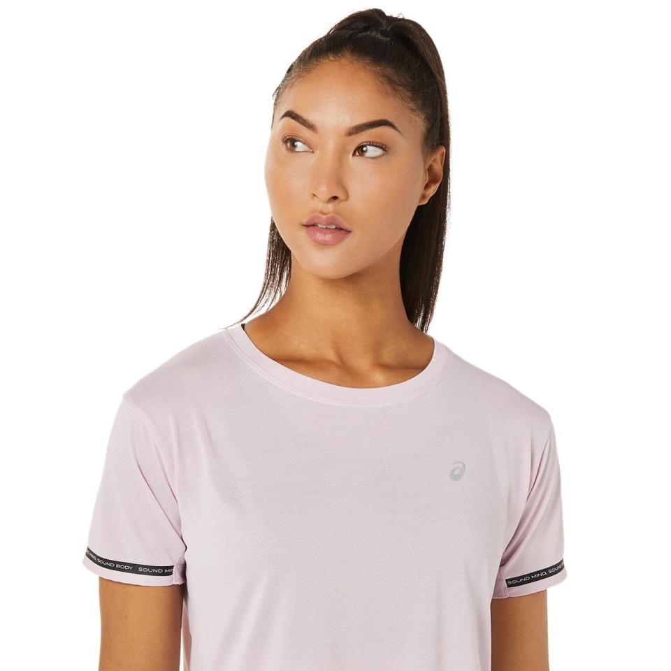 Barely Asics RACE CROP TOP WOMEN EASTERN