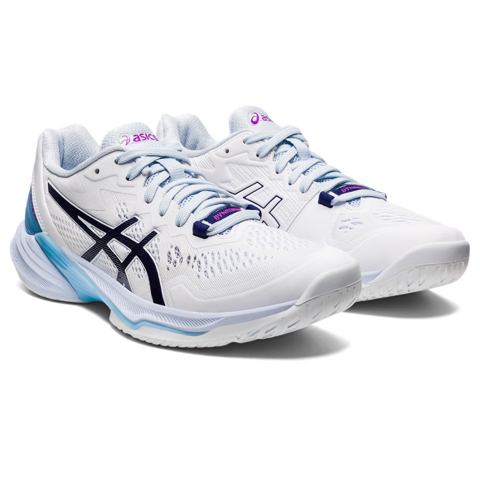 White Asics SKY ELITE FF 2